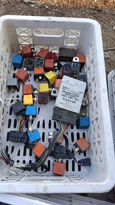 Реле БМВ е34 Реле БМВ е34