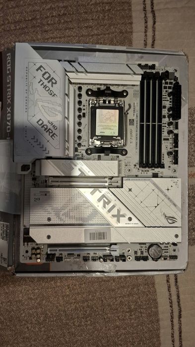 Placa de baza Asus Rog Strix X870-A