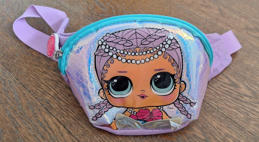 Лот детска раница и чанта за кръст LOL Surprise за 10лв. общо
