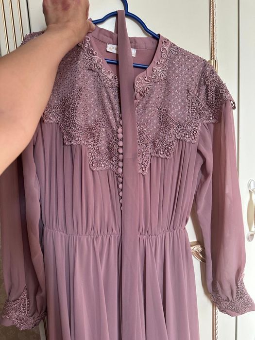 Платье вечернее.