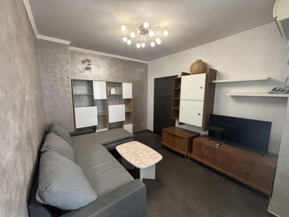 Дава се под наем Тристаен апартамент в Бургас, Зорница - 65 кв.м за 498.27 € - Снимка #3