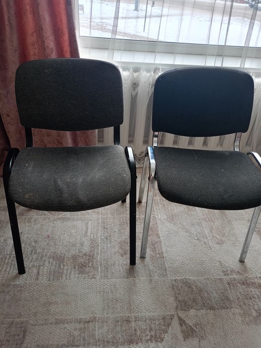 Продам 2 стула в хорошем состоянии