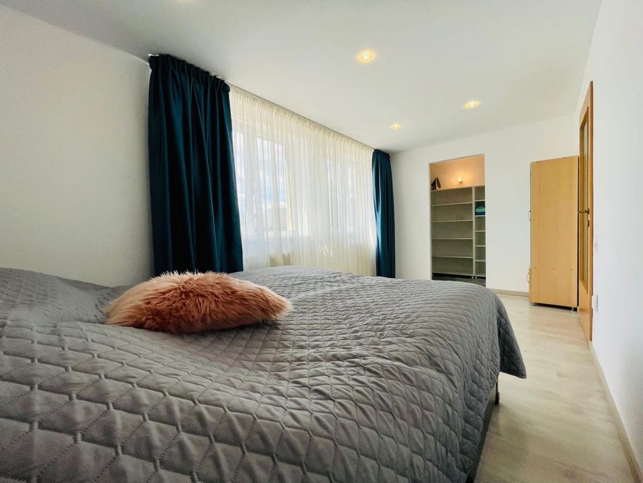 Inchiriez apartament Buna Ziua