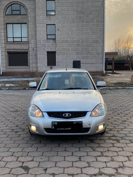 Приора 21072 хэтчбек 2014год