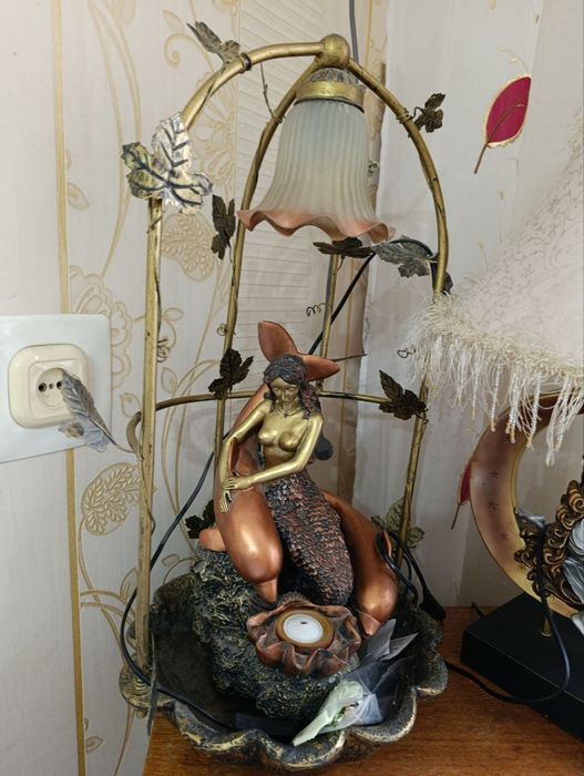 Винтажный светильник продам