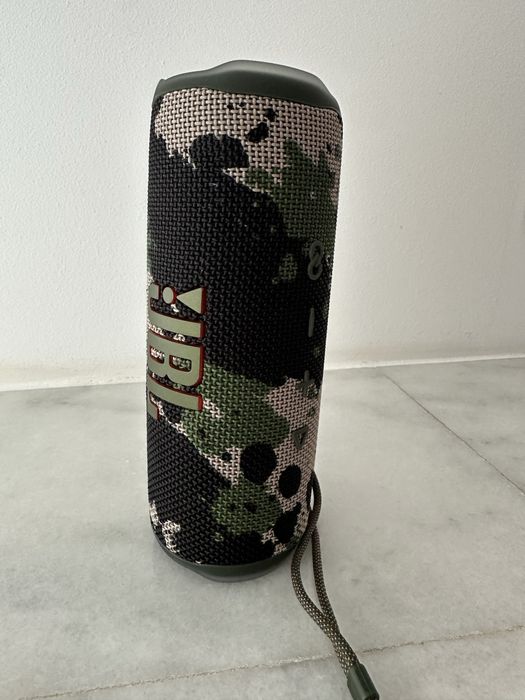 Boxa portabila JBL Flip 6 Camo