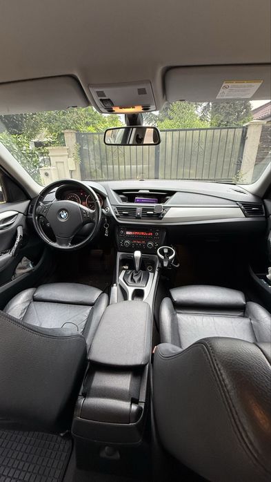 BMW X1 xDrive 204CP automat