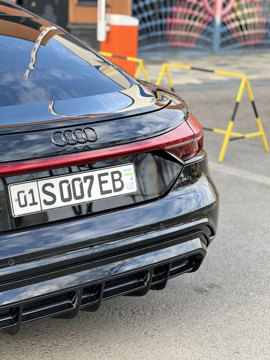 Audi e tron gt срочно