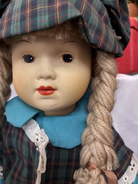 Порцеланови кукли