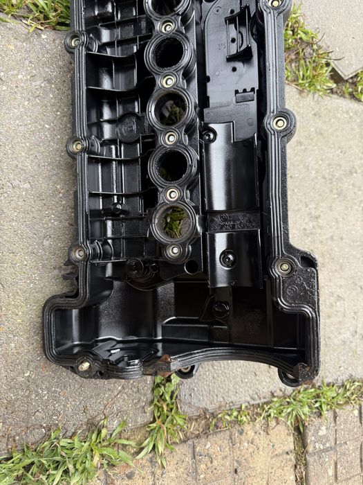 Капак клапани от М57 3.5д 286кс