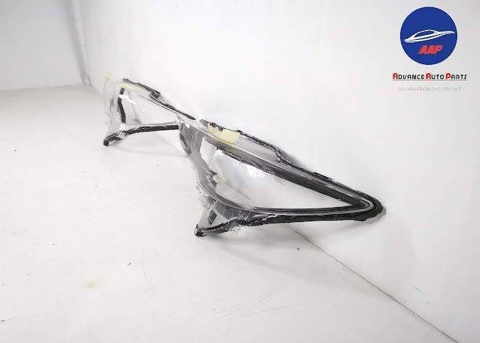 Ляв фар стъкло С ГАРАНТИРАН МОНТАЖ Мазда / Mazda CX-5 2 Предлагаме ляв