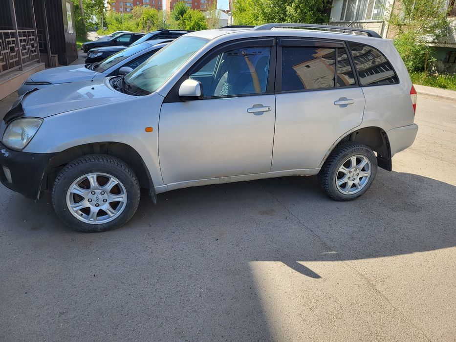 Продам срочно Chery TINGO VORTEX SUV T11