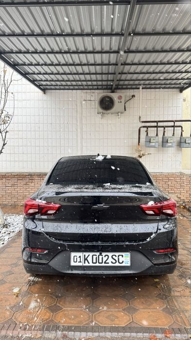 продается onix в хорошом состояни