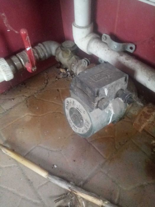 Pompe de recirculare a apei DAB centrala termica