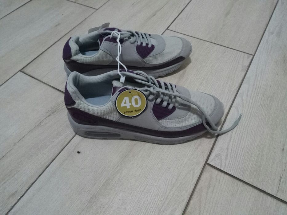 Vand adidasi / pantofi sport femei nr 40