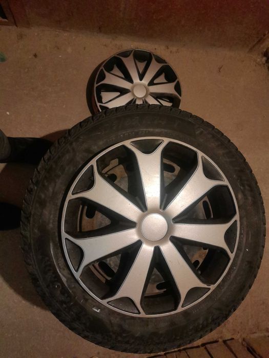 175 65 14 гуми с джанти 4.бр