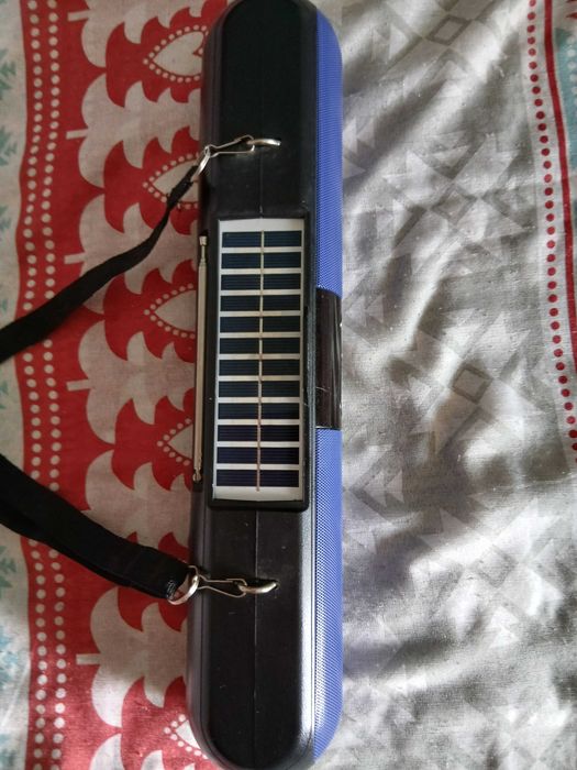 Radio, mp3 cu panou solar si bluetooth