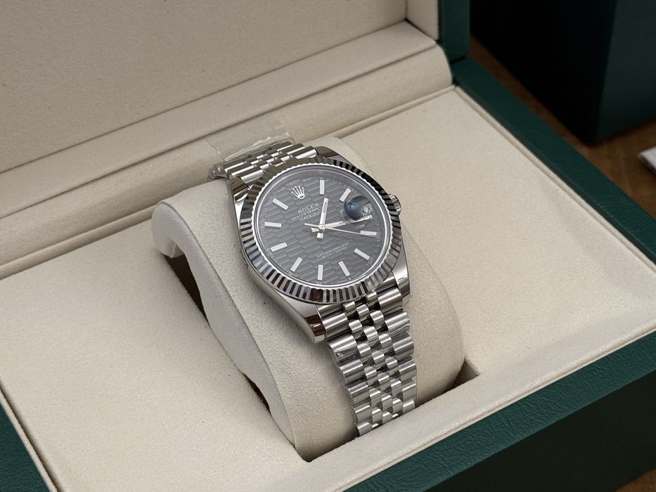Часы Rolex Datejust 41 Green
