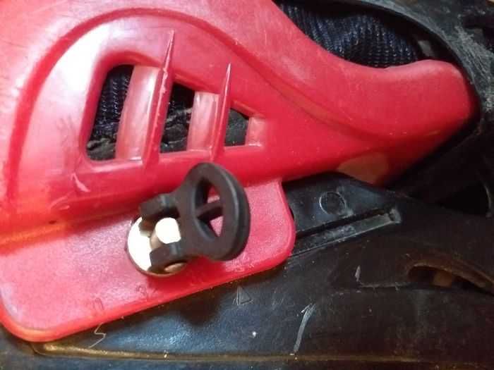 Role copii marimea 31-34,reglabile,in stare foarte buna