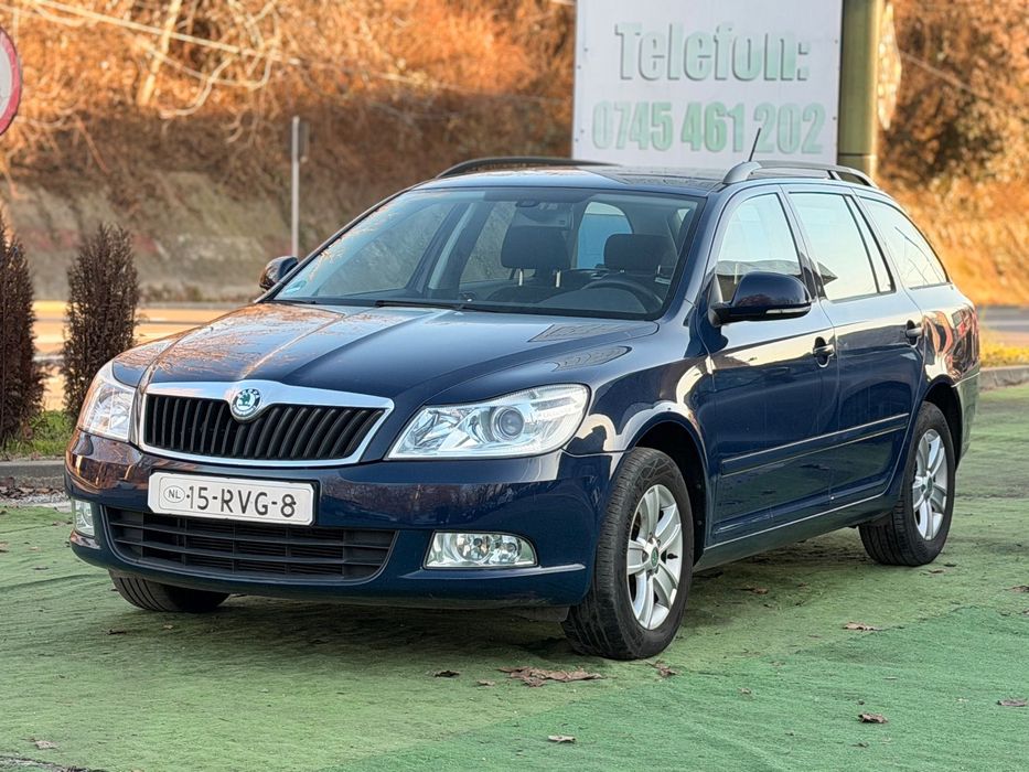 Skoda Octavia Skoda Octavia automată și în RATE