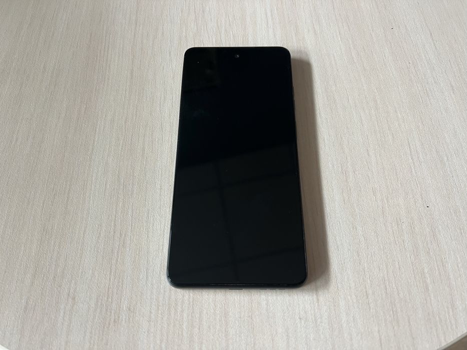 Продавам Motorola Moto G24 128/4GB