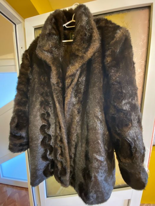 Haina de blana artificiala James XXL