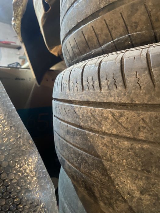 235/65/17 продам
