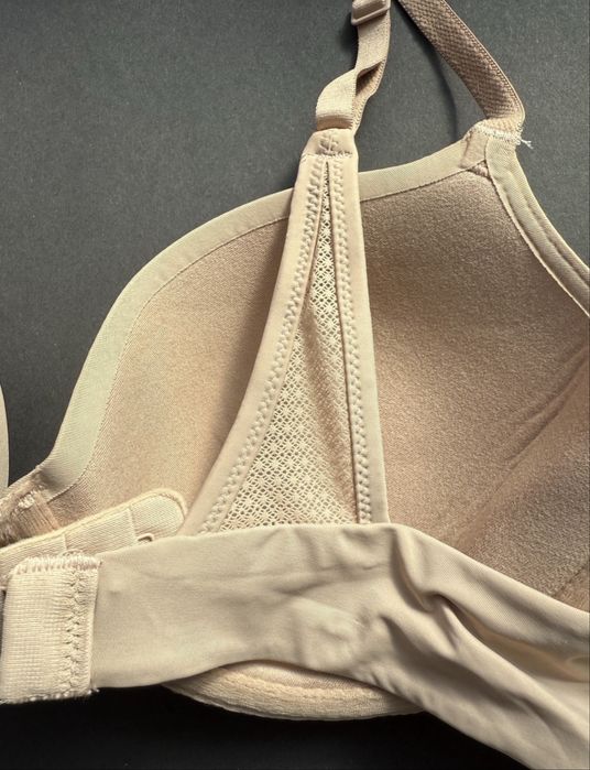 Сутиен в телесен цвят Calvin Klein /70B, 70C, 75В, 75C, 85С/