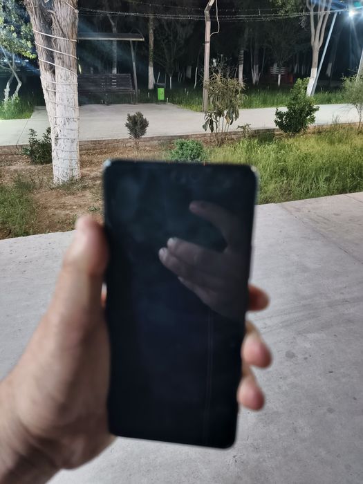 Honor x8d holati ideal 8/128