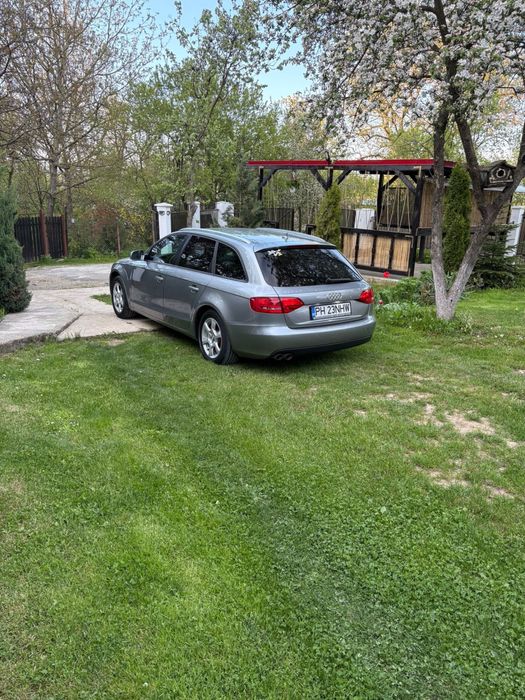 Vând audi a4 b8 20 TDI