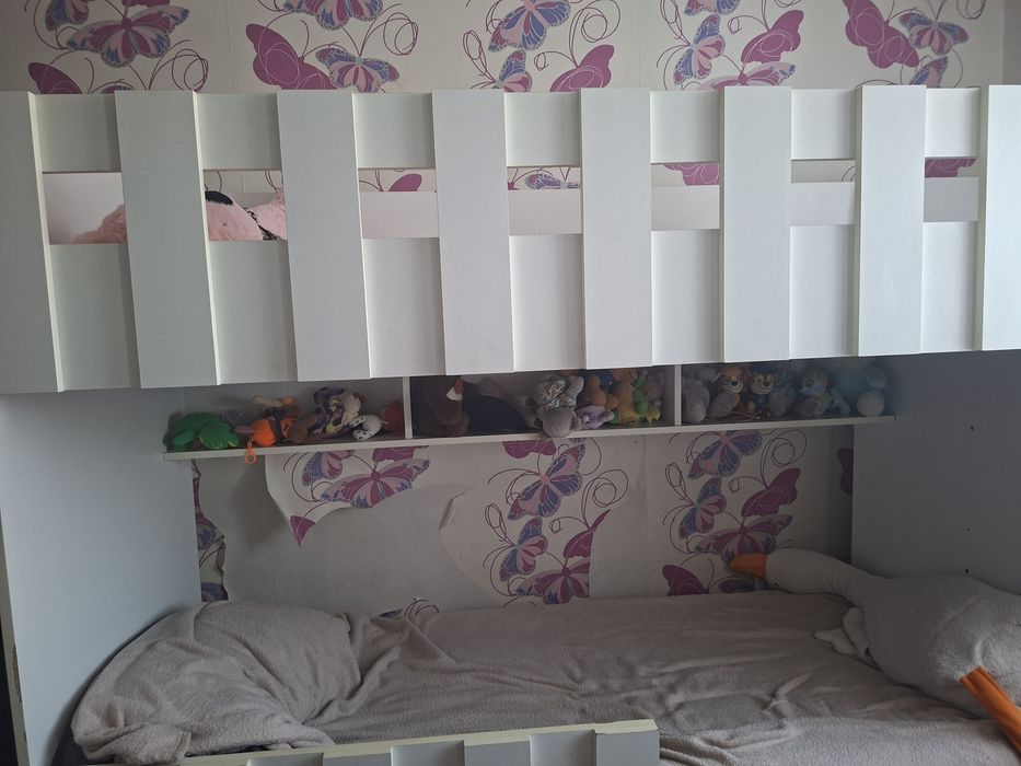 Продам двухъярусную кровать