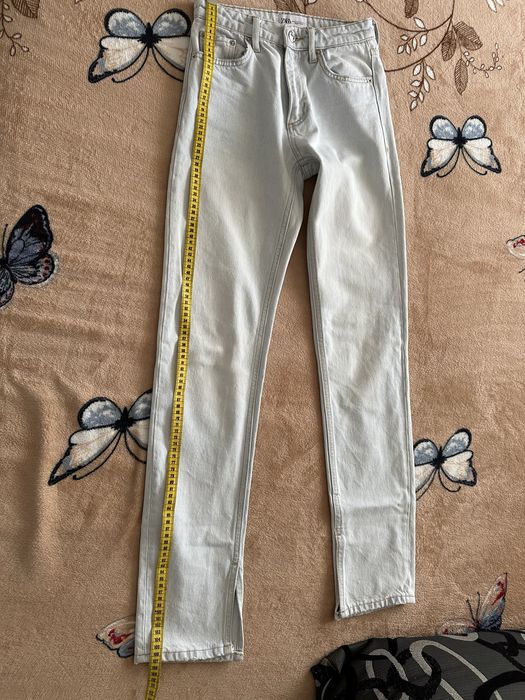 Blugi zara ————————————