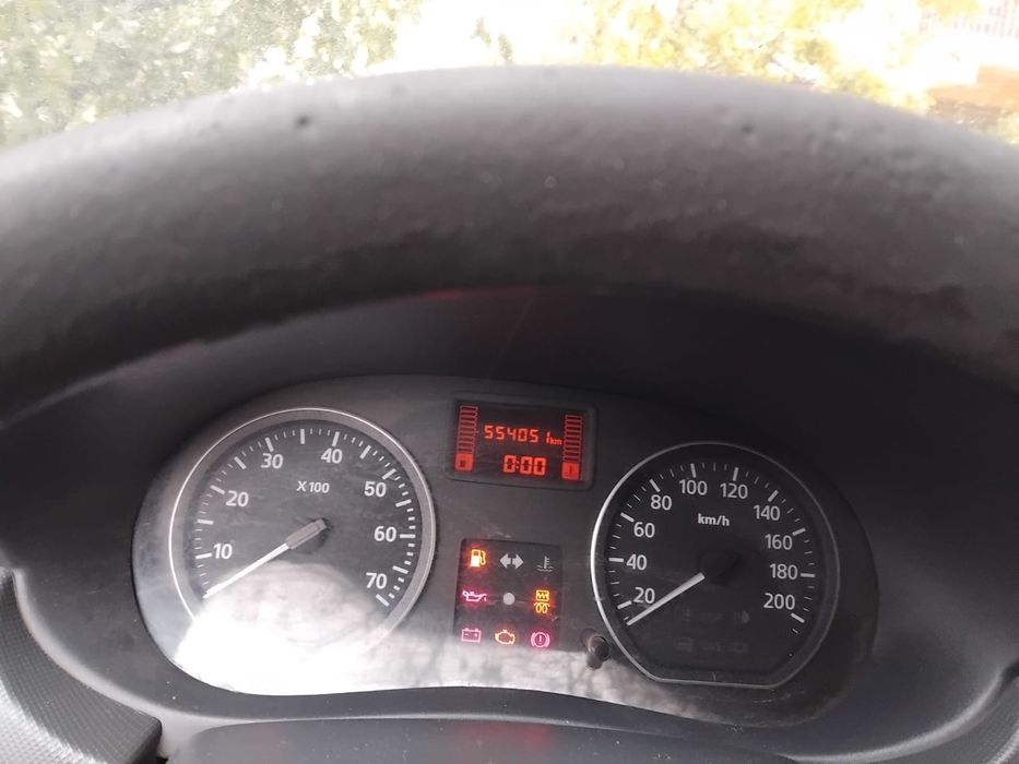 Autoutilitara Dacia