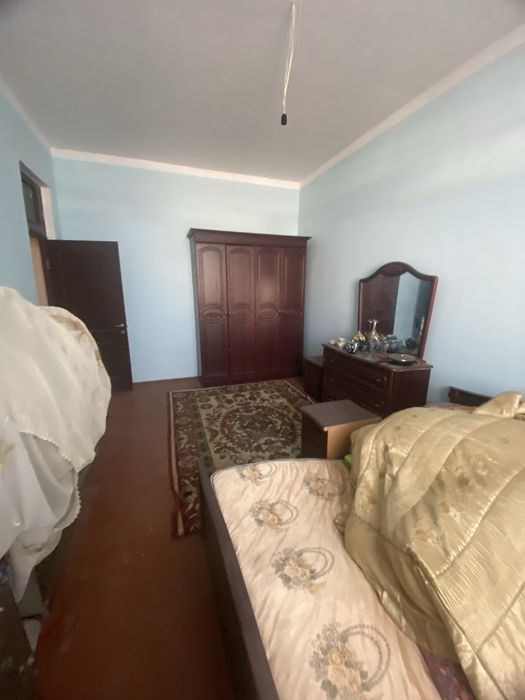 Kottej sotiladi, Jomboy Moylichuqur