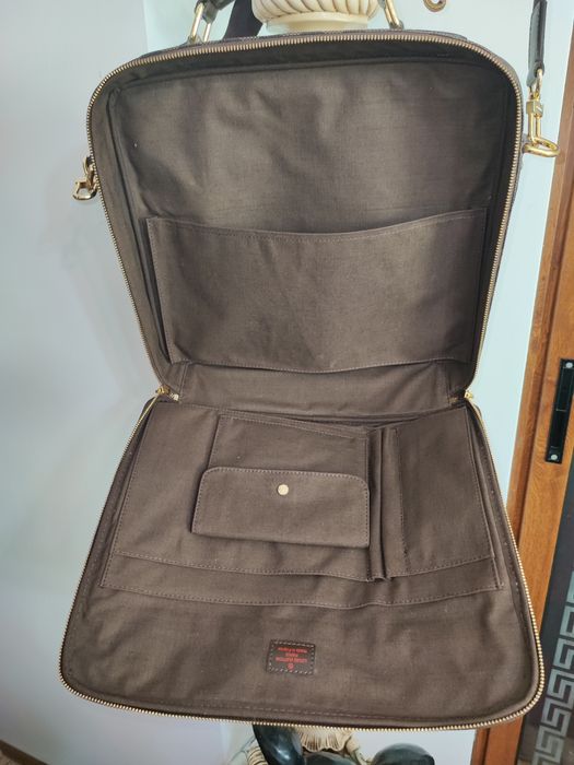 Louis Vuitton multi pochette