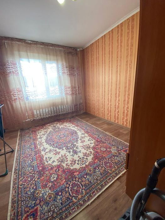 Продам 2 комнатную квартиру.