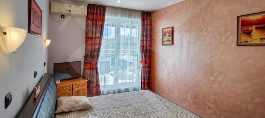 Продава се Двустаен апартамент в к.к. Слънчев бряг - 68 кв.м за 1000 €/кв.м - Снимка #1