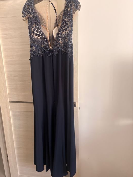 Rochie elengata Mirandi