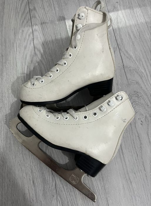 Коньки для девочки