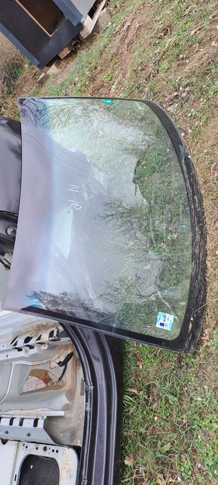 Предно (челно) стъкло за Nissan Almera(N16)/ Нисан Алмера