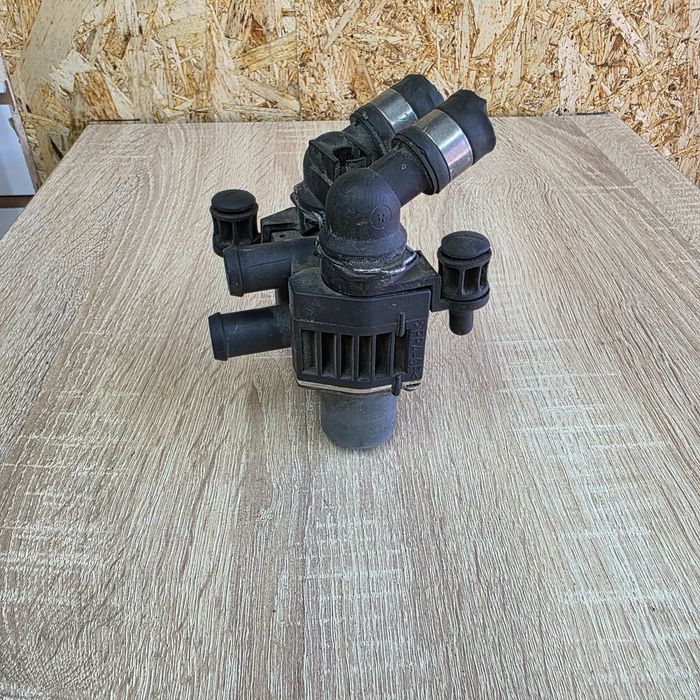 Клапана (кран)  печки Мерседес W210