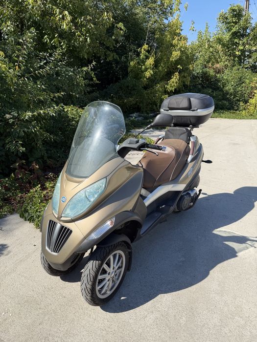 Piaggio MP 3, 500 cmc, categ. B