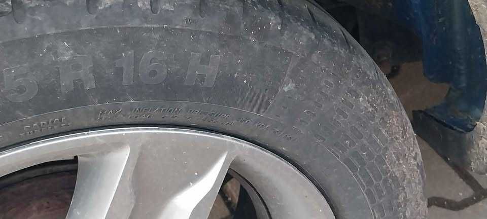 4 cauciucuri originale de pe Dacia Sandero Stepway 205/55 R16 H.