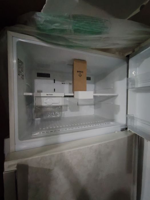 LG новый холодильник