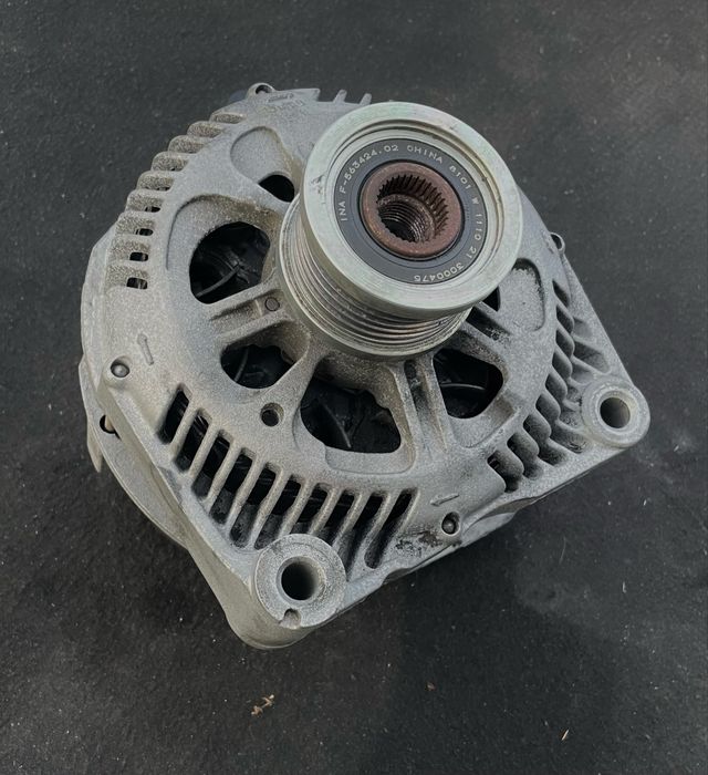 Чисто нов генератор за Бмв Е46 320D М47D20 150 коня