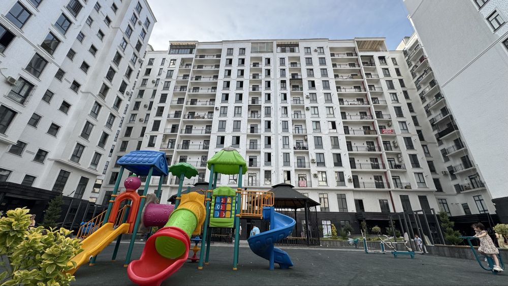 3/12/12, 80+80кв с терасой, ул.Самарканд дарвоза, новостройка.