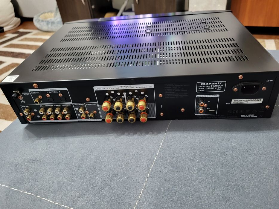 Усилитель Marantz pm6007