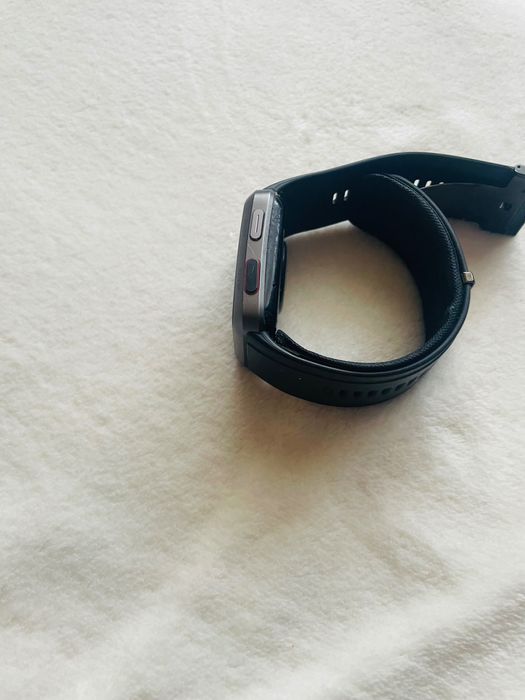 Часовник Huawei D