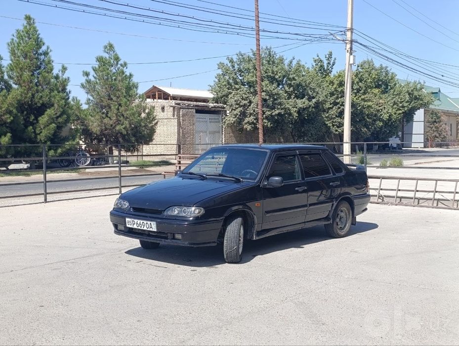 Lada 2115 sotiladi 2011 yil