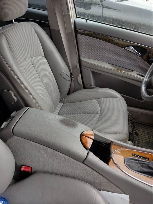 Мерцедес Седан Е270